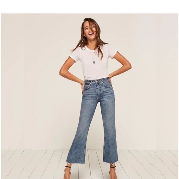 Reformation Mid Rise Crop Flare Button Fly Baltic Wash Jean Size 26 - Picture 12 of 15